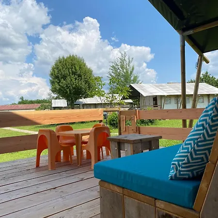 キャンプ場 Safarilodge Standard 4 Pers 3*